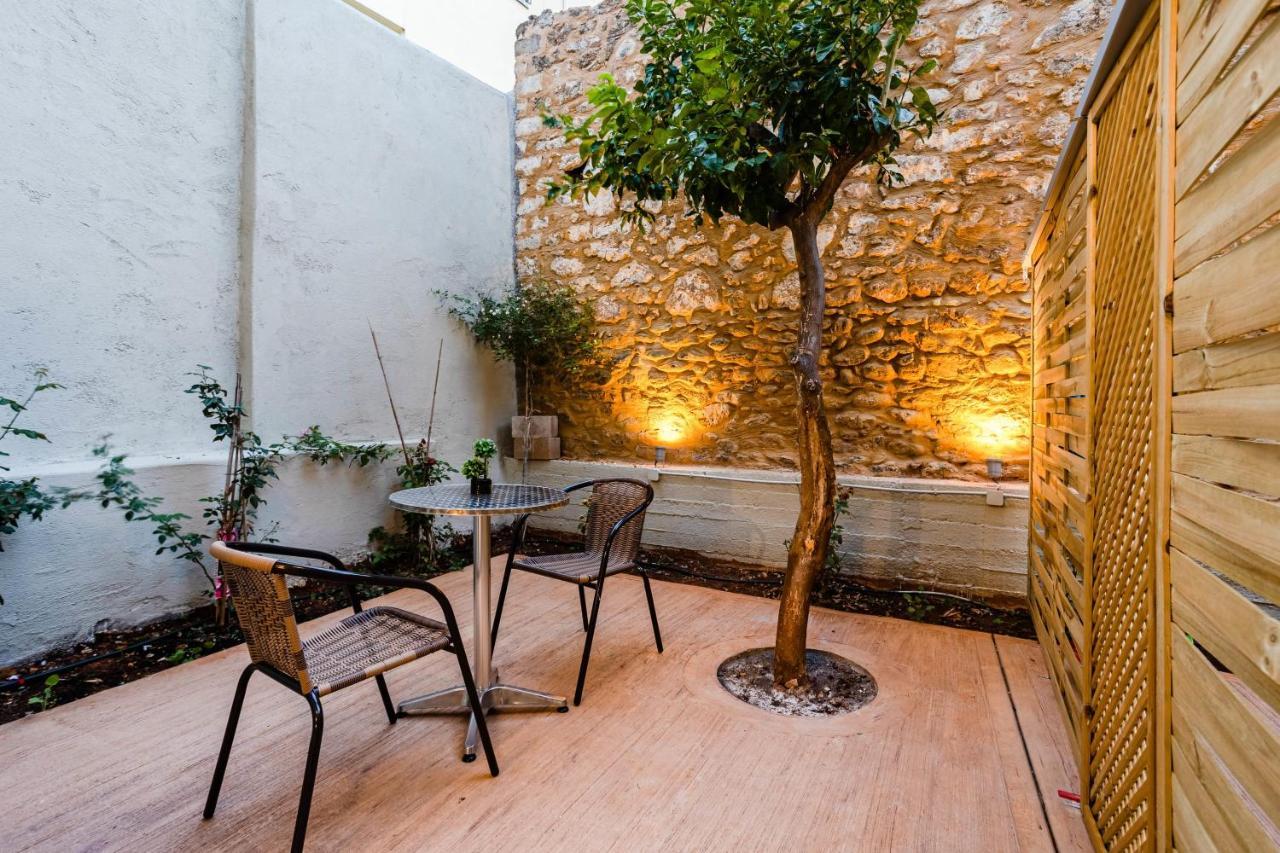 Uncover Kalamata'S Hidden Gem - Cosy City Nest Екстериор снимка